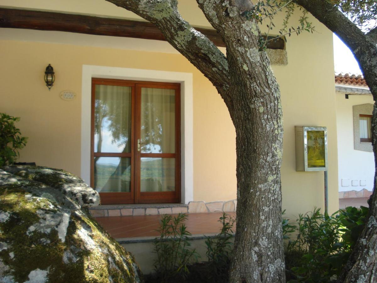 Hotel Valkarana Country Relais (Adults Only) Sant'Antonio di Gallura Dış mekan fotoğraf