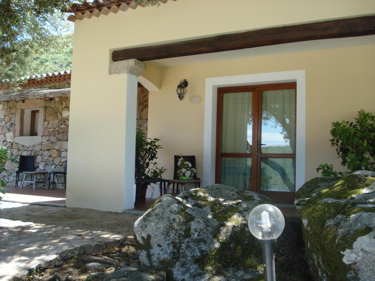 Hotel Valkarana Country Relais (Adults Only) Sant'Antonio di Gallura Dış mekan fotoğraf