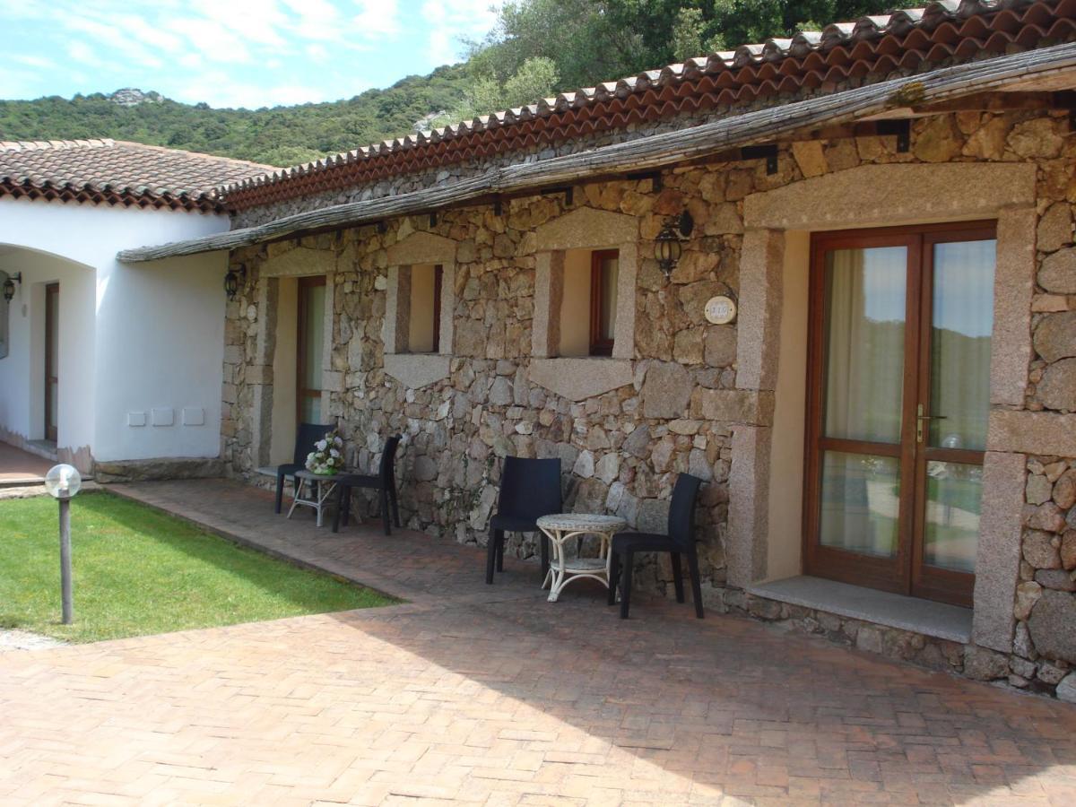 Hotel Valkarana Country Relais (Adults Only) Sant'Antonio di Gallura Dış mekan fotoğraf