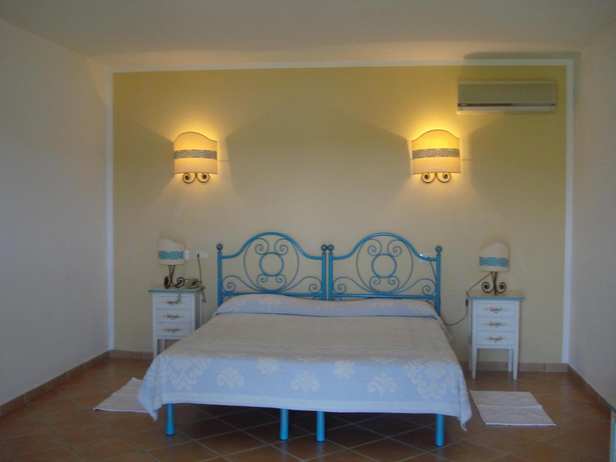 Hotel Valkarana Country Relais (Adults Only) Sant'Antonio di Gallura Dış mekan fotoğraf
