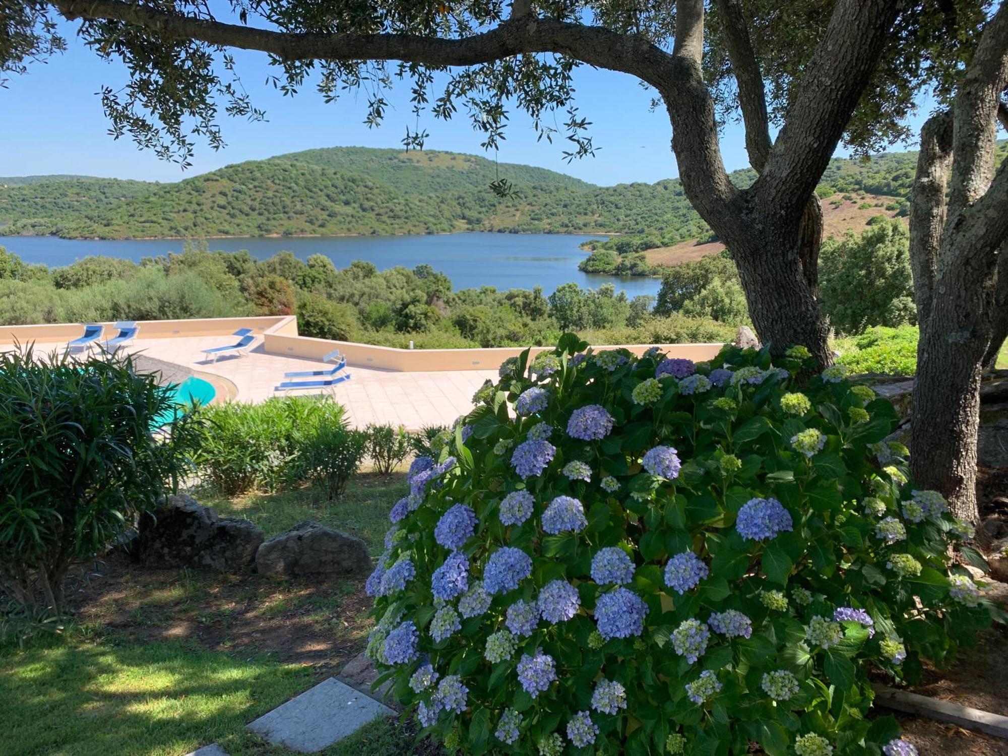 Hotel Valkarana Country Relais (Adults Only) Sant'Antonio di Gallura Dış mekan fotoğraf
